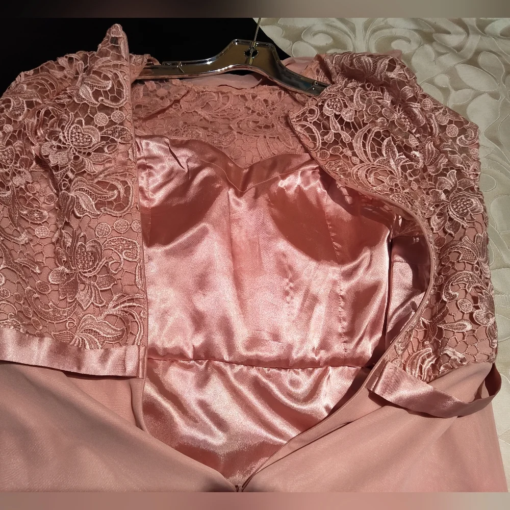 NWT Cameron Blake evening gown - Picture 7 of 15